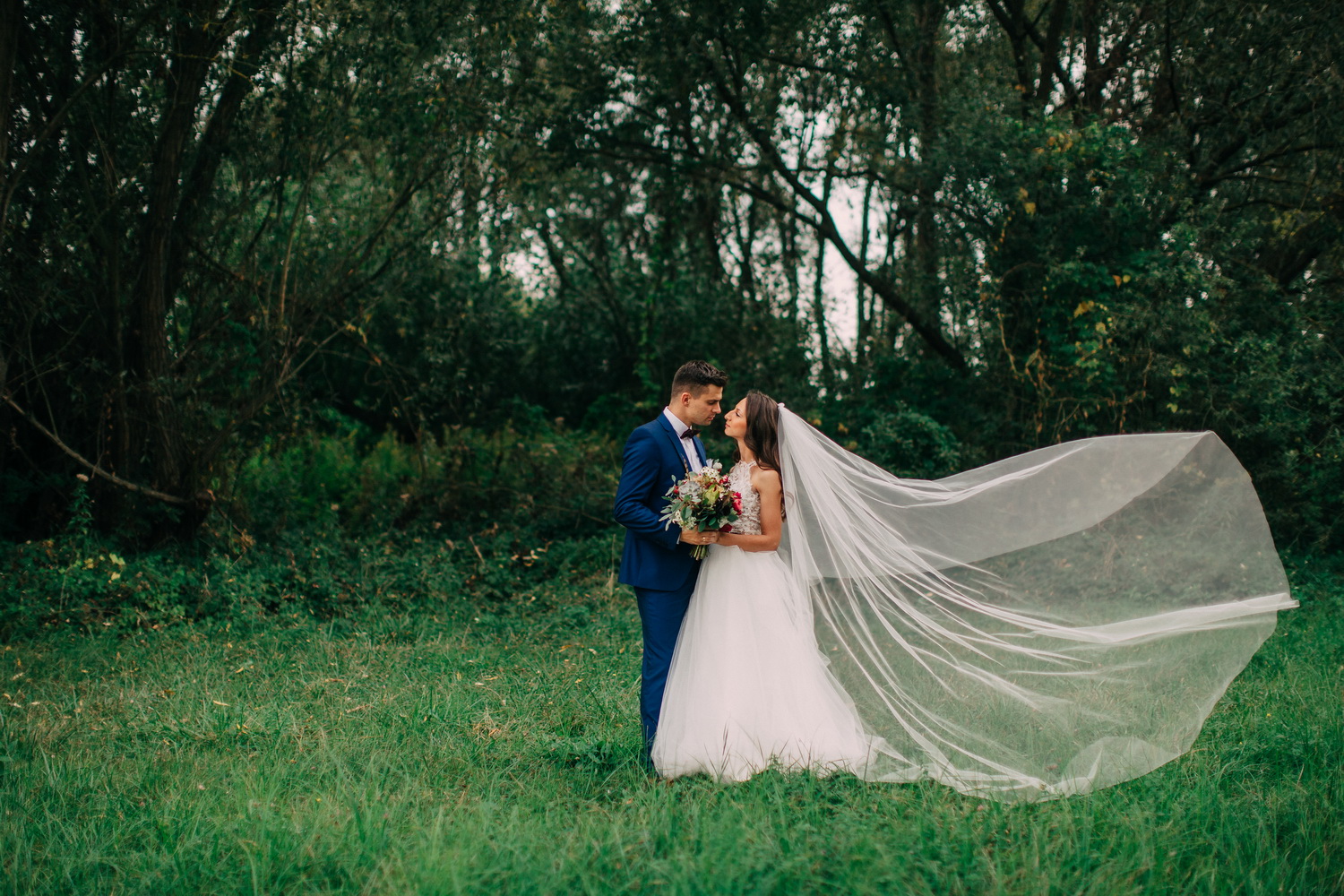 Pillanatok.hu - Fotózás, esküvői fotózás